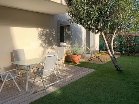 Appartement 44 m² rez-de-jardin avec terrasse à Bouzigues : photo 9