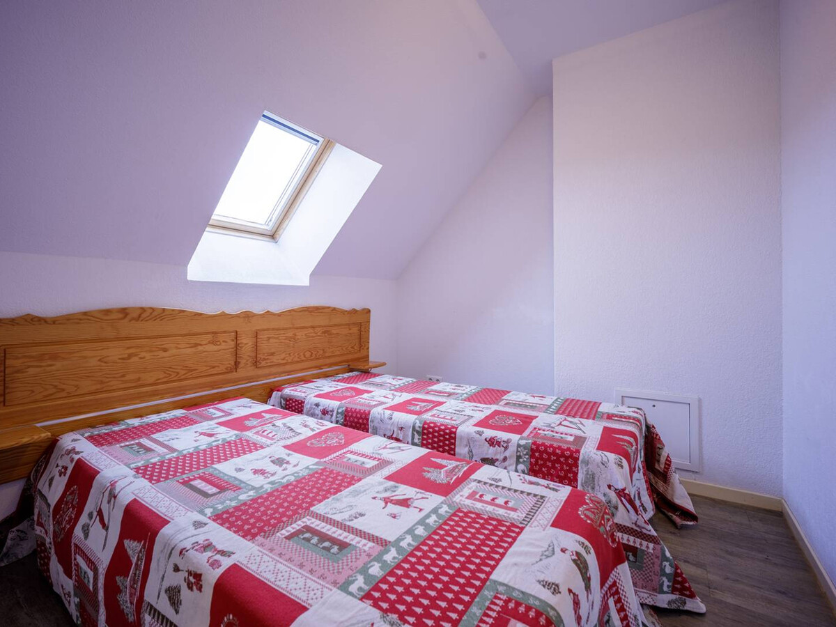 Appartement 10 pers. 3 chambres, balcon et navette ski à Peyragudes - Photo 11