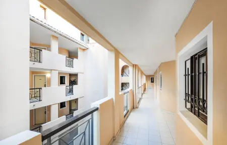 Appartement vue mer avec piscine à Cannes : photo 10