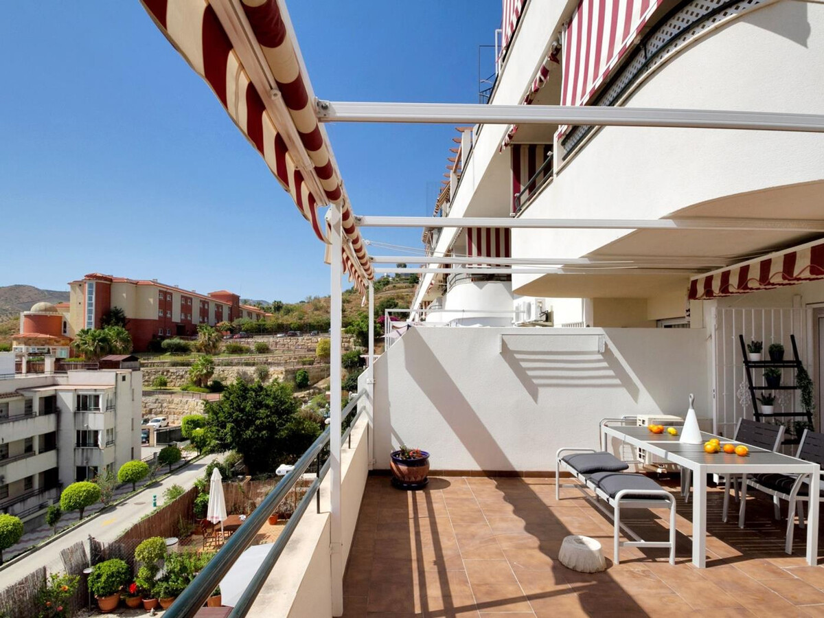 Appartement 2 chambres, golf et piscine à Rincón de la Victoria - Photo 4