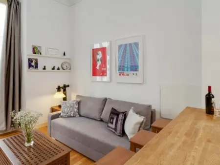 Appartement Charmant au Cœur de Málaga, Proche Lieu de Naissance de Picasso, Balcon et Cour Lumineuse - Photo 13
