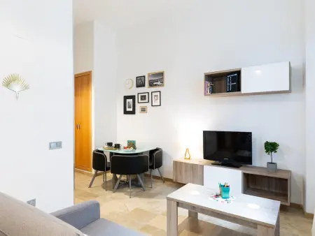 Charmant Appartement au Cœur de Malaga avec Cour Privée - Del Parque Flats Peña - Photo 8
