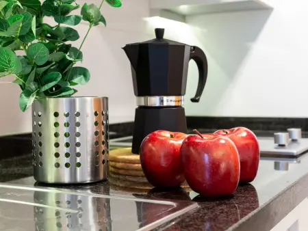 Charmant Appartement au Cœur de Malaga avec Cour Privée - Del Parque Flats Peña - Photo 13