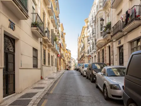 Charmant Appartement au Cœur de Malaga avec Cour Privée - Del Parque Flats Peña - Photo 15