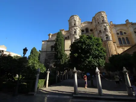 Charmant Appartement au Cœur de Malaga avec Cour Privée - Del Parque Flats Peña - Photo 19