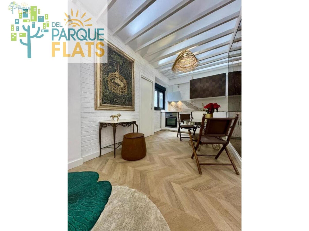 Appartement XIXe siècle rénové au cœur du vieux Malaga - Photo 10