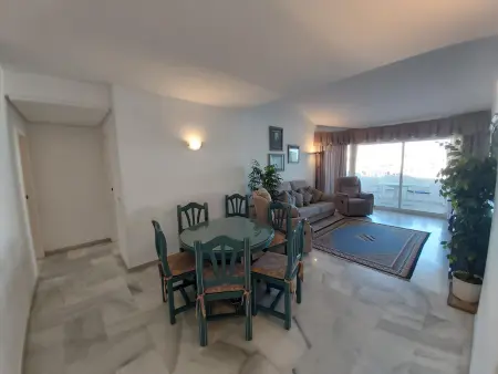 Appartement 2 chambres avec vue port et piscine toit : photo 3
