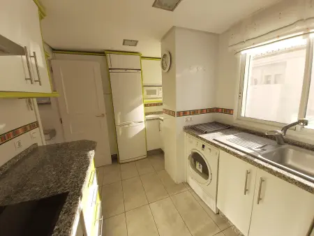 Appartement 2 chambres avec vue port et piscine toit : photo 23