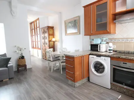 Appartement 3 pièces avec terrasse au cœur de Malaga : photo 2