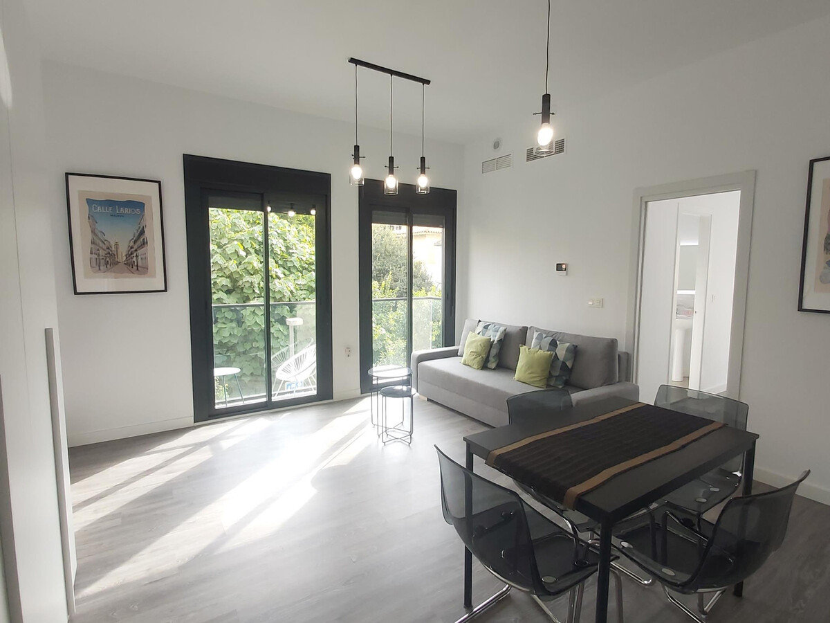 Appartement 1 chambre, 3 balcons au cœur de Málaga - Photo 5