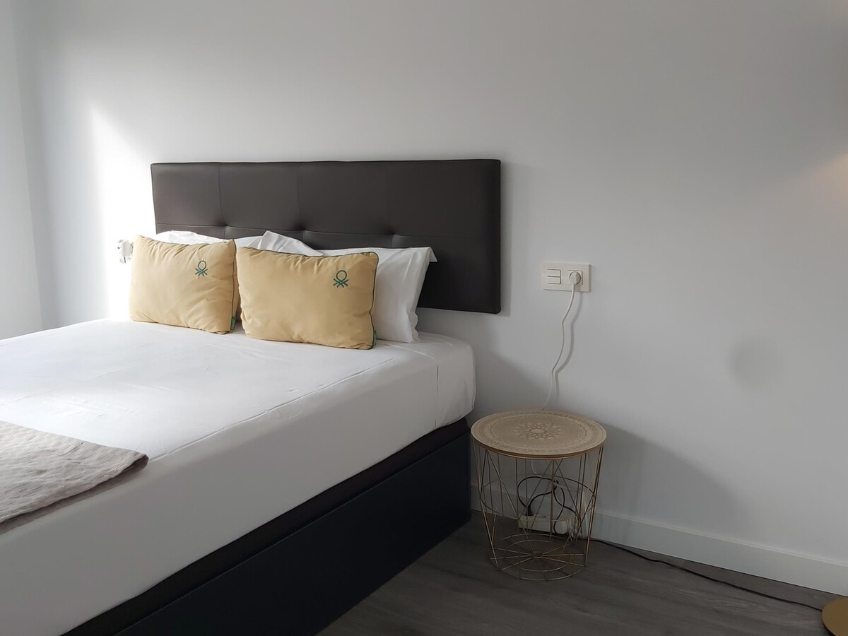 Appartement 1 chambre, 3 balcons au cœur de Málaga - Photo 9