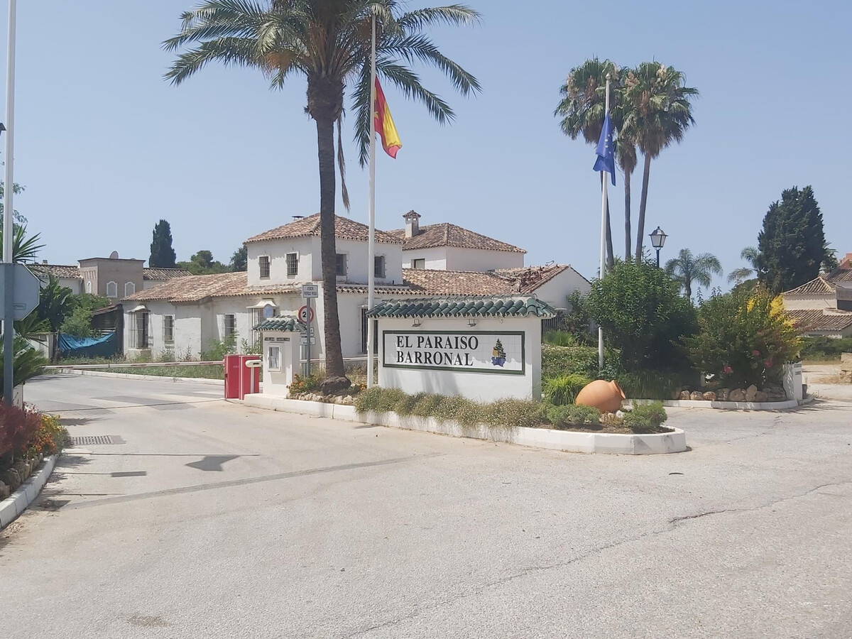 Appartement El Paraíso, à 50m de la plage avec piscine - Photo 2