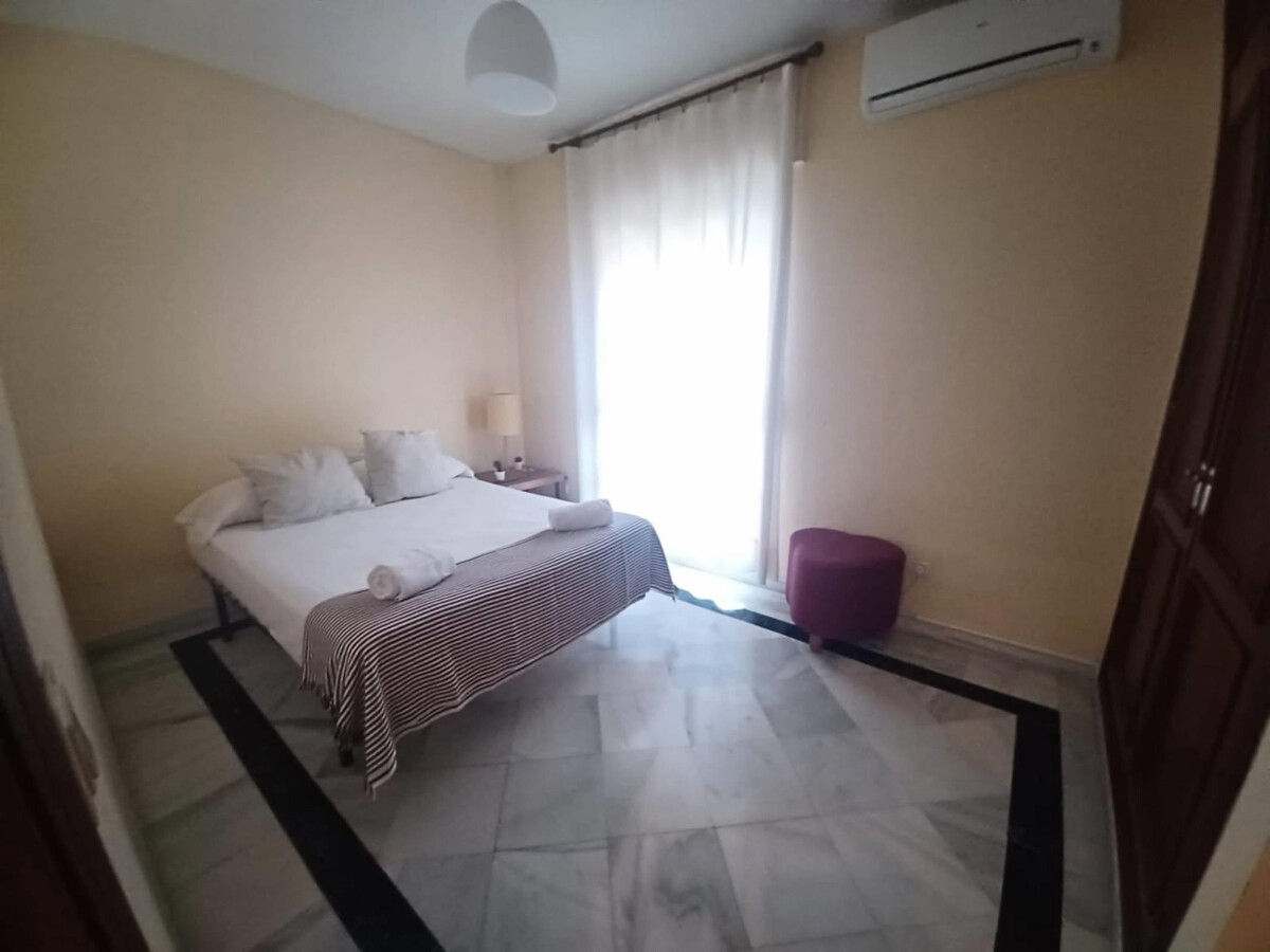 Appartement El Paraíso, à 50m de la plage avec piscine - Photo 9