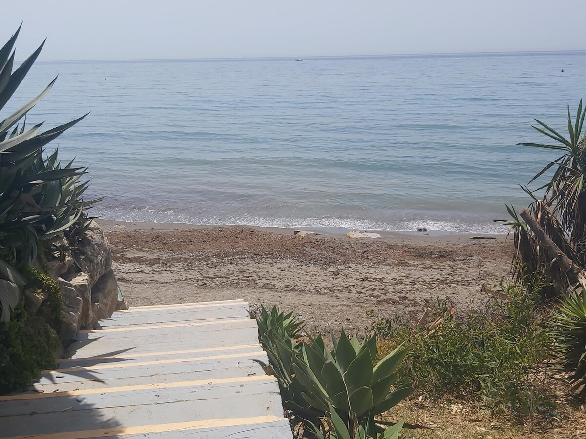 Appartement El Paraíso, à 50m de la plage avec piscine - Photo 19