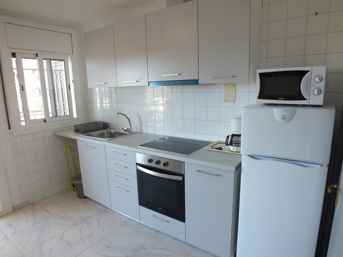 T2 vue mer à 50 m de la plage, parking privé - Photo 14