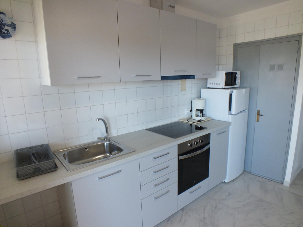 T2 vue mer à 50 m de la plage, parking privé - Photo 16
