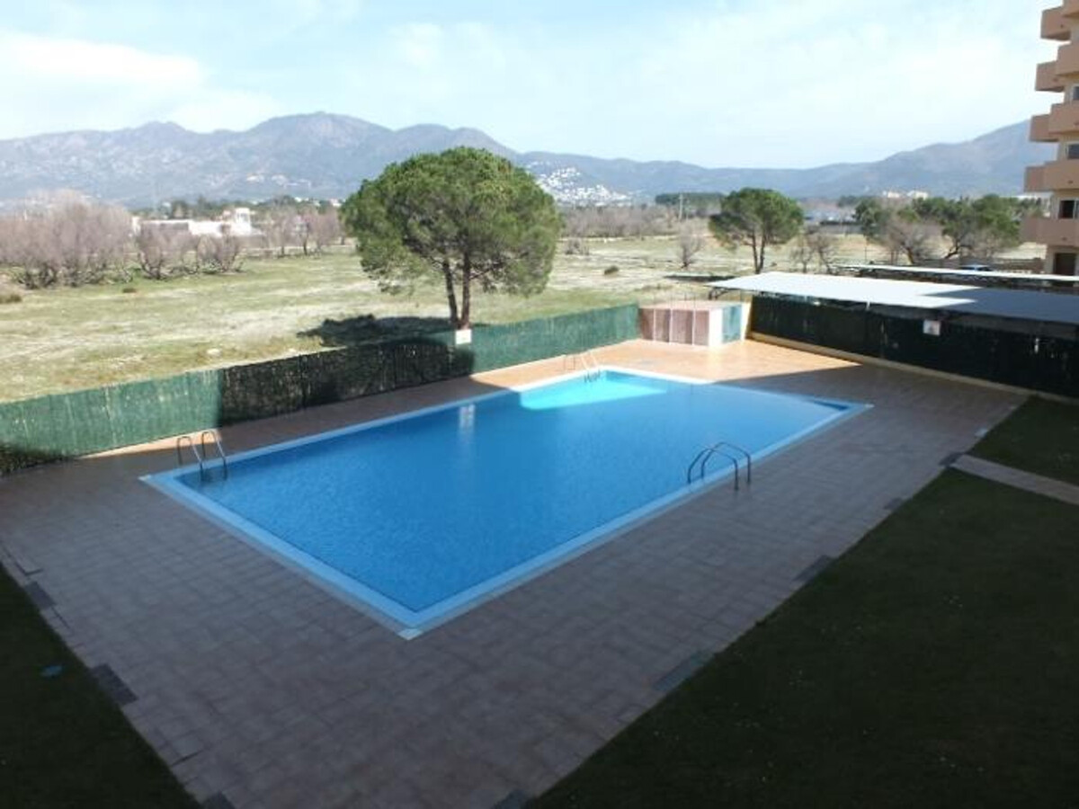 Appartement 6 pers à Roses, piscine et parking inclus - Photo 4
