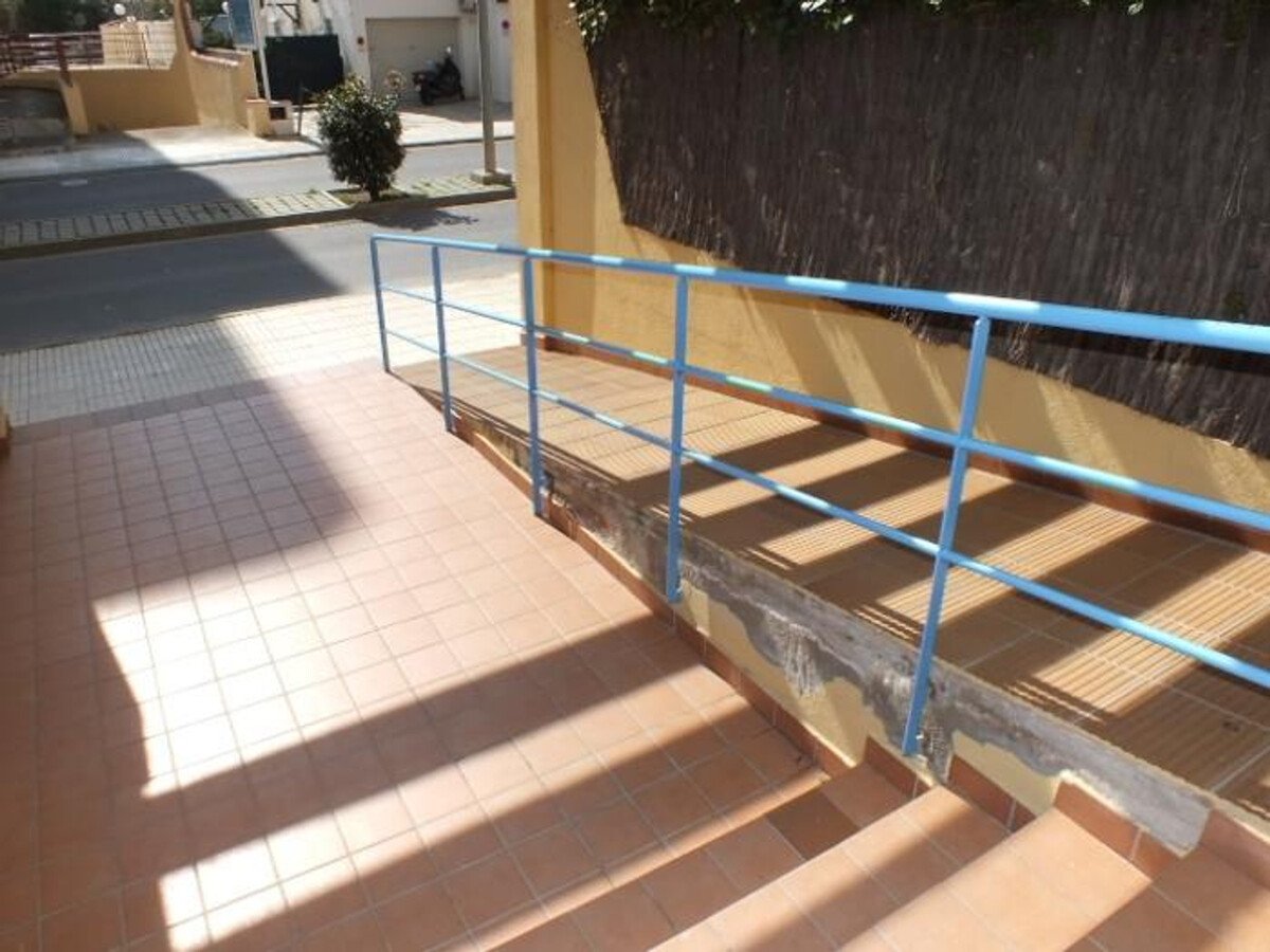Appartement 6 pers à Roses, piscine et parking inclus - Photo 7
