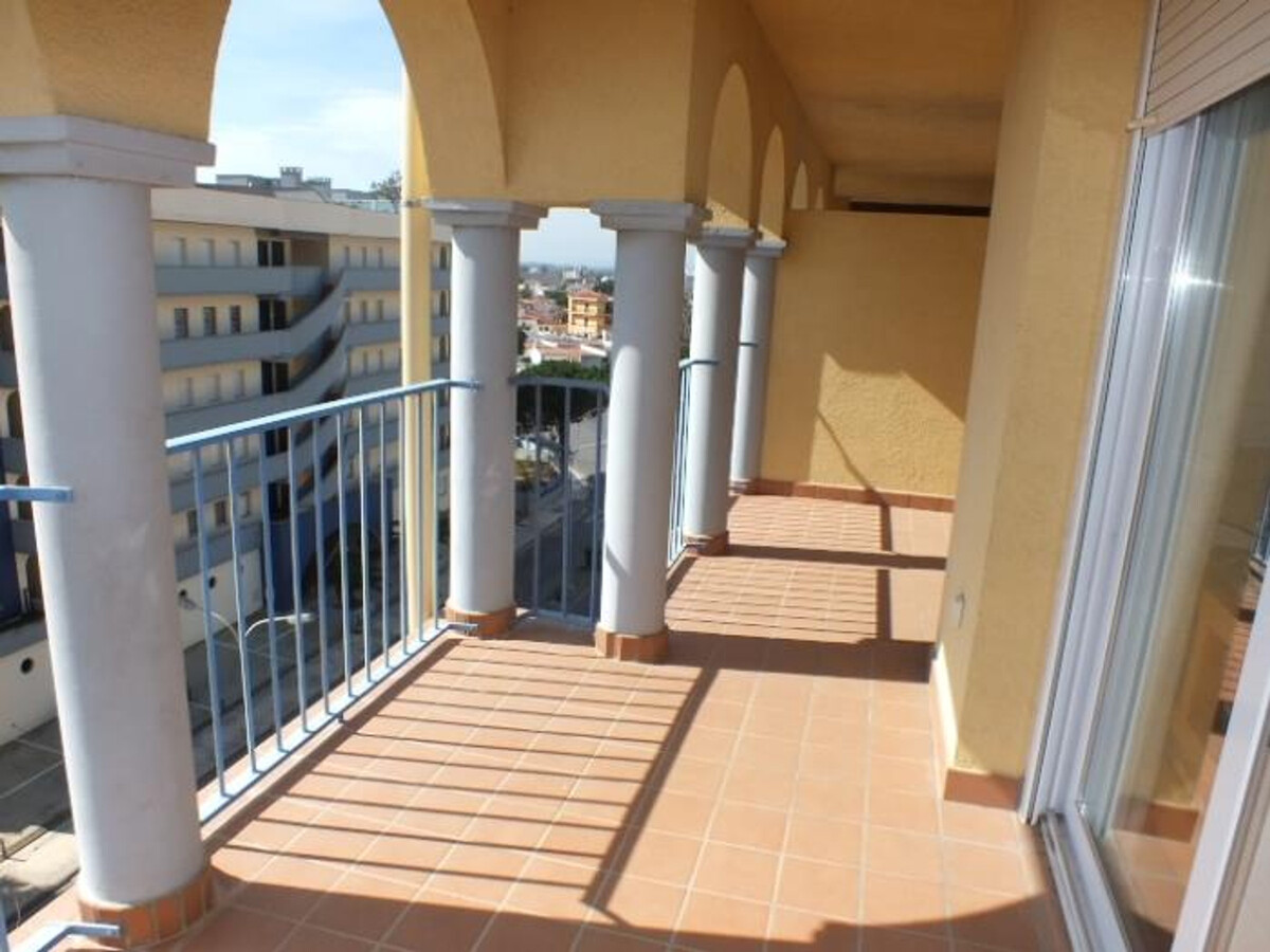 Appartement 6 pers à Roses, piscine et parking inclus - Photo 8