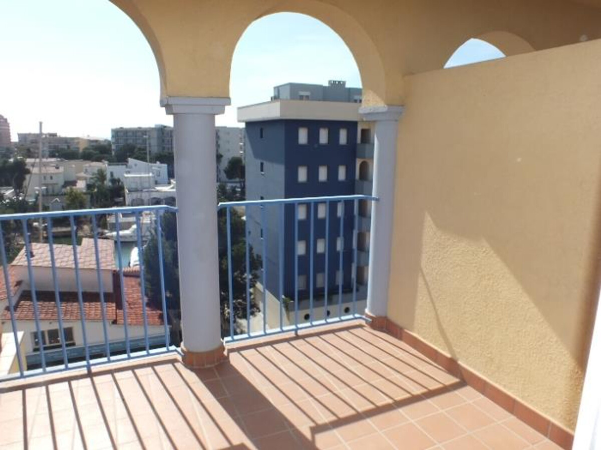 Appartement 6 pers à Roses, piscine et parking inclus - Photo 11