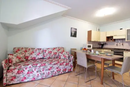 Appartamento nero, Appartement à Jesolo avec piscine partagée - Photo 6