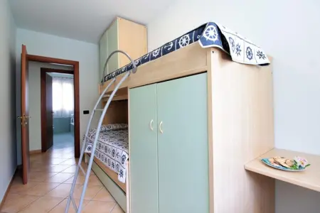 Appartamento nero, Appartement à Jesolo avec piscine partagée - Photo 11