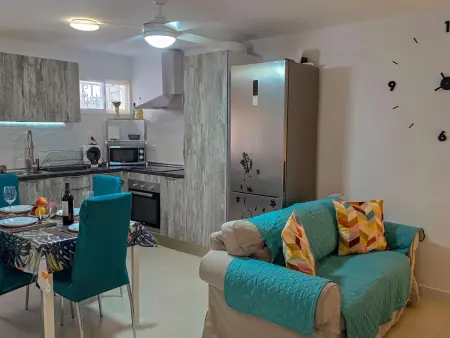 Appartement rénové 2 chambres, terrasse et 4 piscines : photo 18
