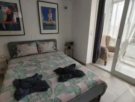 Location appartement à Torremolinos, Studio Central avec Balcon, Proche Plages et Gare, Wi-Fi Gratuit