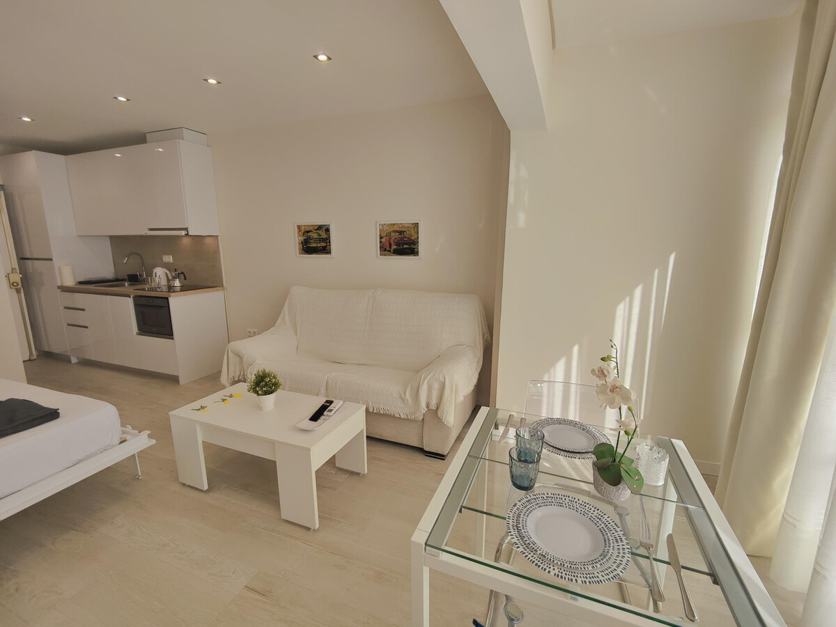Studio moderne à 450m de la plage, Torremolinos - Photo 2