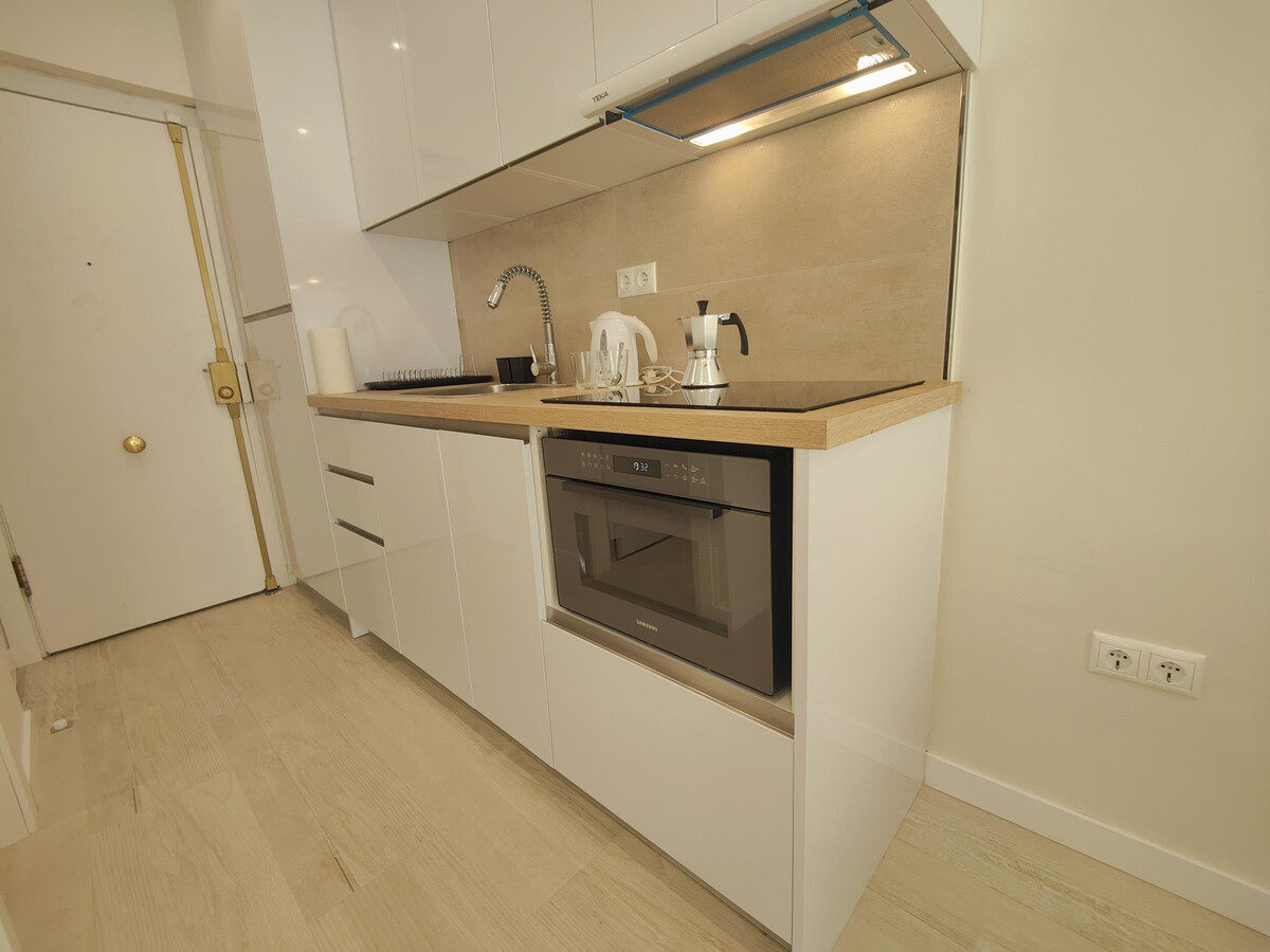 Studio moderne à 450m de la plage, Torremolinos - Photo 8