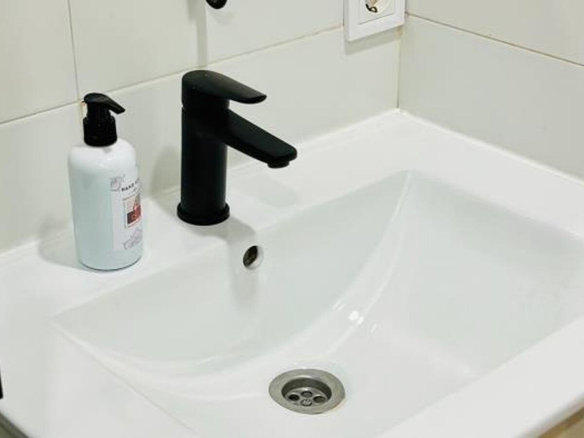 Studio à 40m de la gare, 450m de plage, véranda vitrée - Photo 8