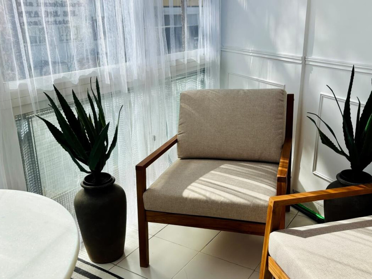 Studio à 40m de la gare, 450m de plage, véranda vitrée - Photo 17