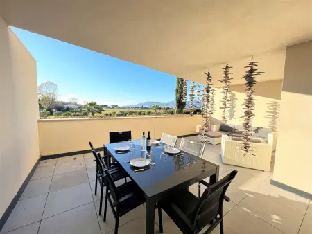 Location appartement à Porticcio, Appartement 2 pièces avec terrasse, climatisé, parking, WIFI - Porticcio