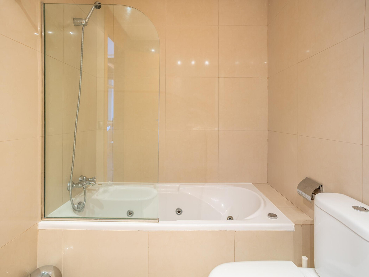 Grand duplex 3 chambres, terrasse mer et 2 piscines - Photo 20