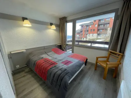Appartement cosy avec balcon, piscine et parking en option à Plagne 1800 - Photo 5