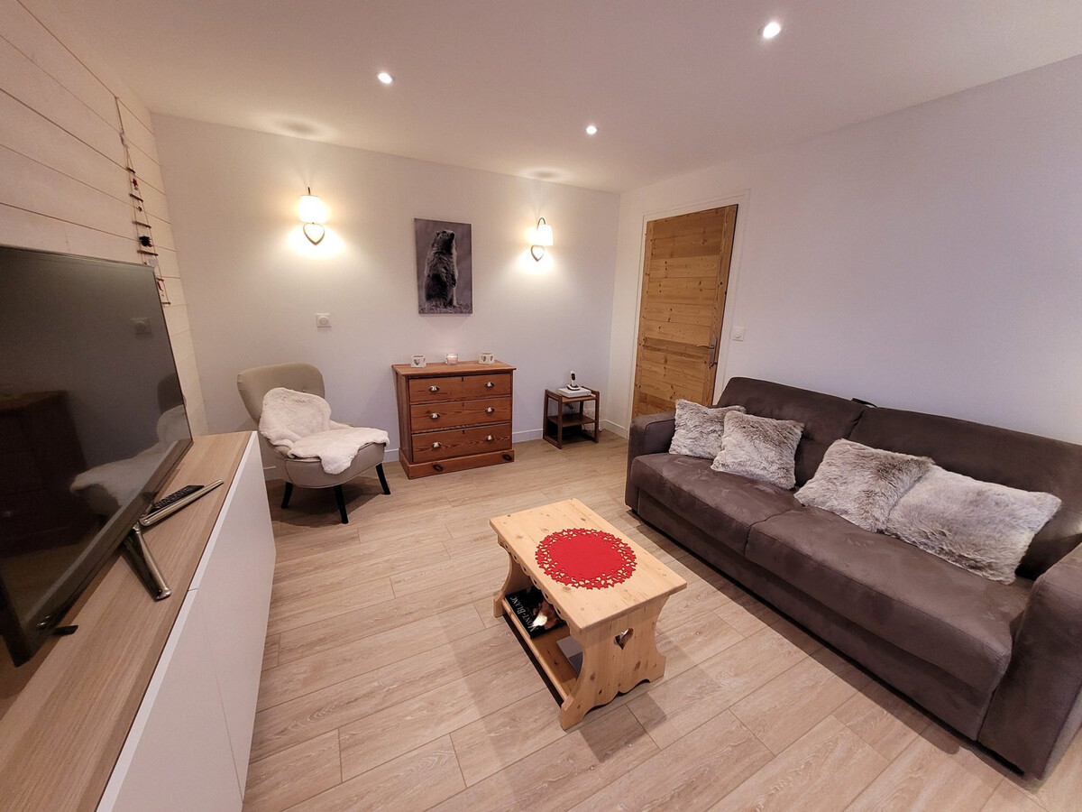 Appartement 42 m² rénové, 2 balcons, parking - Les Gets - Photo 13