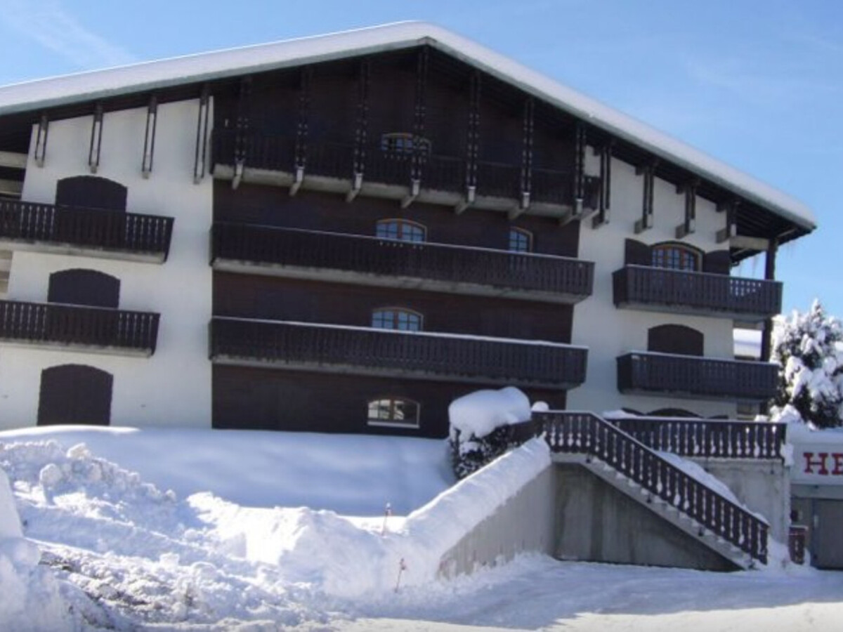 Appartement 42 m² rénové, 2 balcons, parking - Les Gets - Photo 15