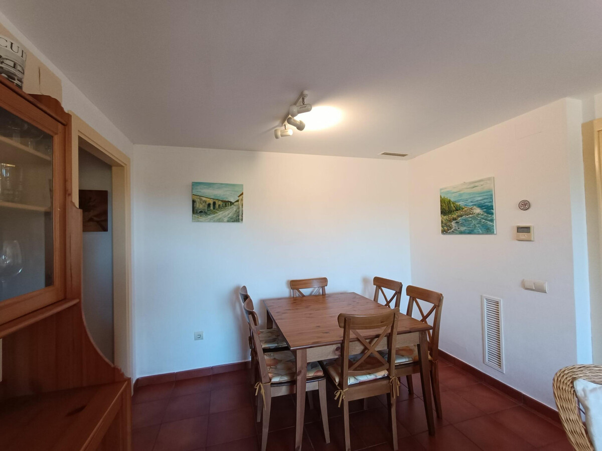 Duplex 130m² avec piscine à 150m de la plage - Photo 7