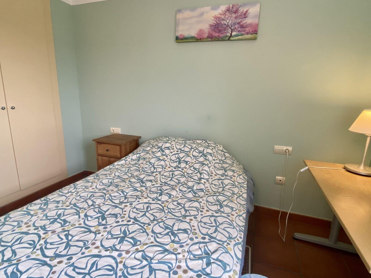 Duplex 130m² avec piscine à 150m de la plage - Photo 12