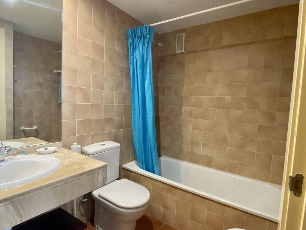 Duplex 130m² avec piscine à 150m de la plage - Photo 15
