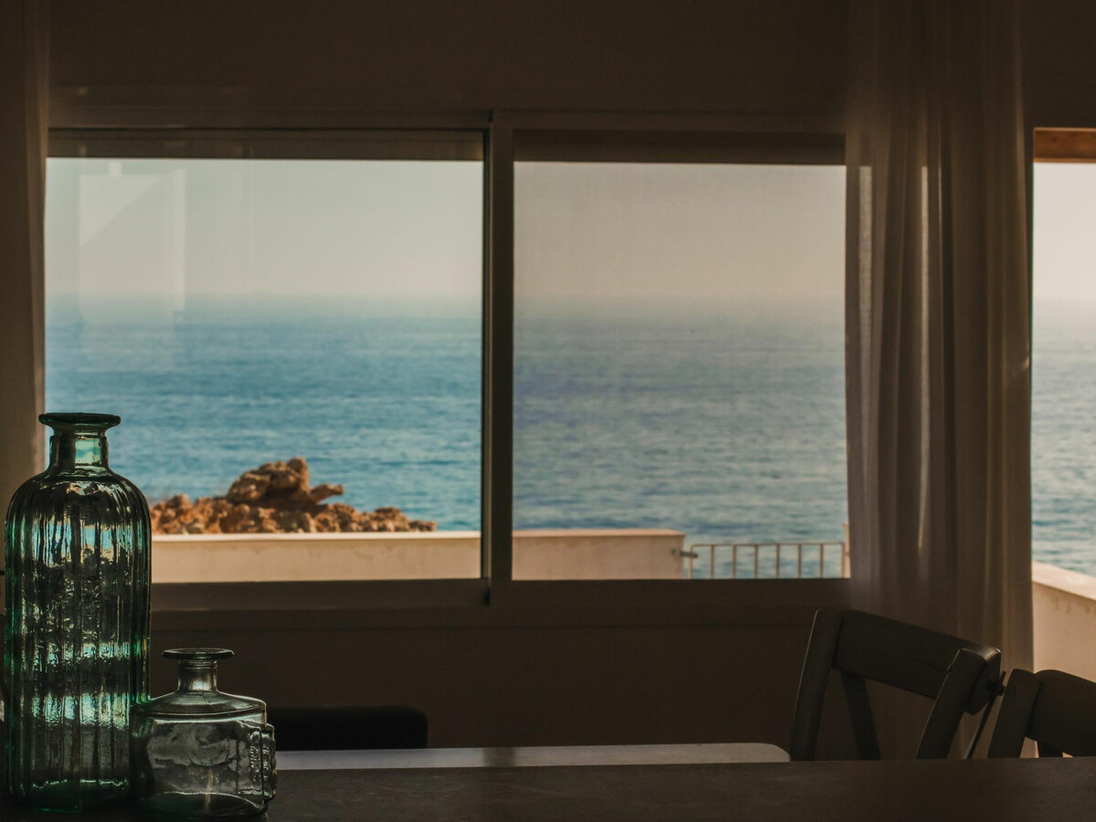 Bungalow en falaise, 50 m de Cala Calafaté - Photo 11