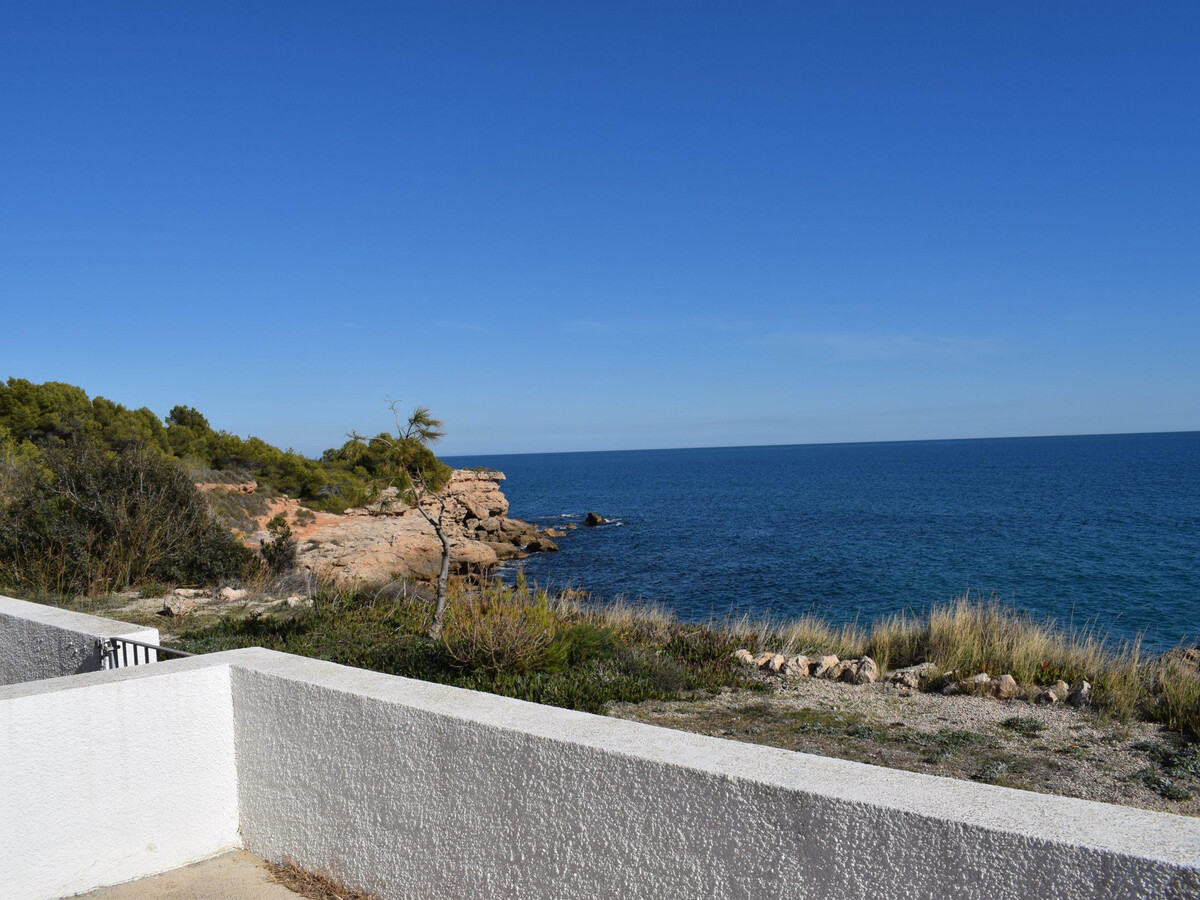 Bungalow en falaise, 50 m de Cala Calafaté - Photo 26
