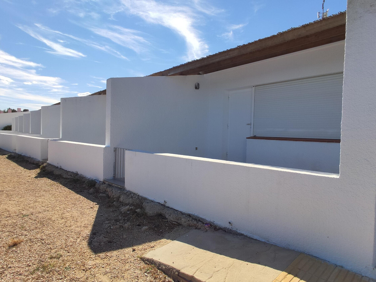 Bungalow en falaise, 50 m de Cala Calafaté - Photo 28
