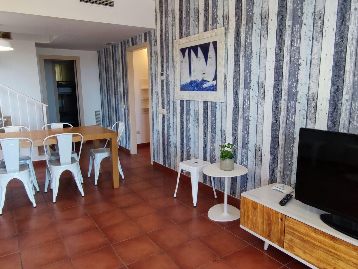 Duplex 4 chambres avec piscine à 200m de la mer - Photo 8