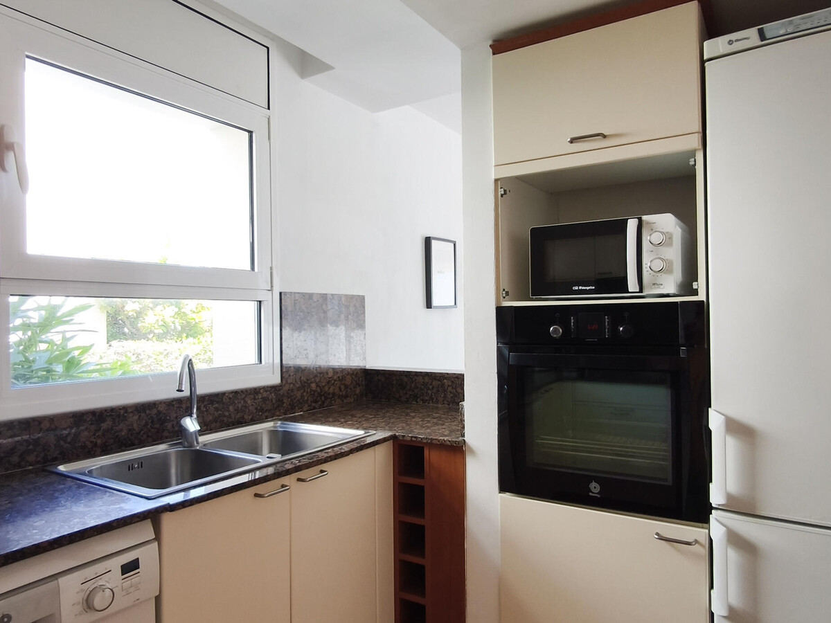 Appartement 6 pers. vue mer à 50 m de la plage - Photo 11