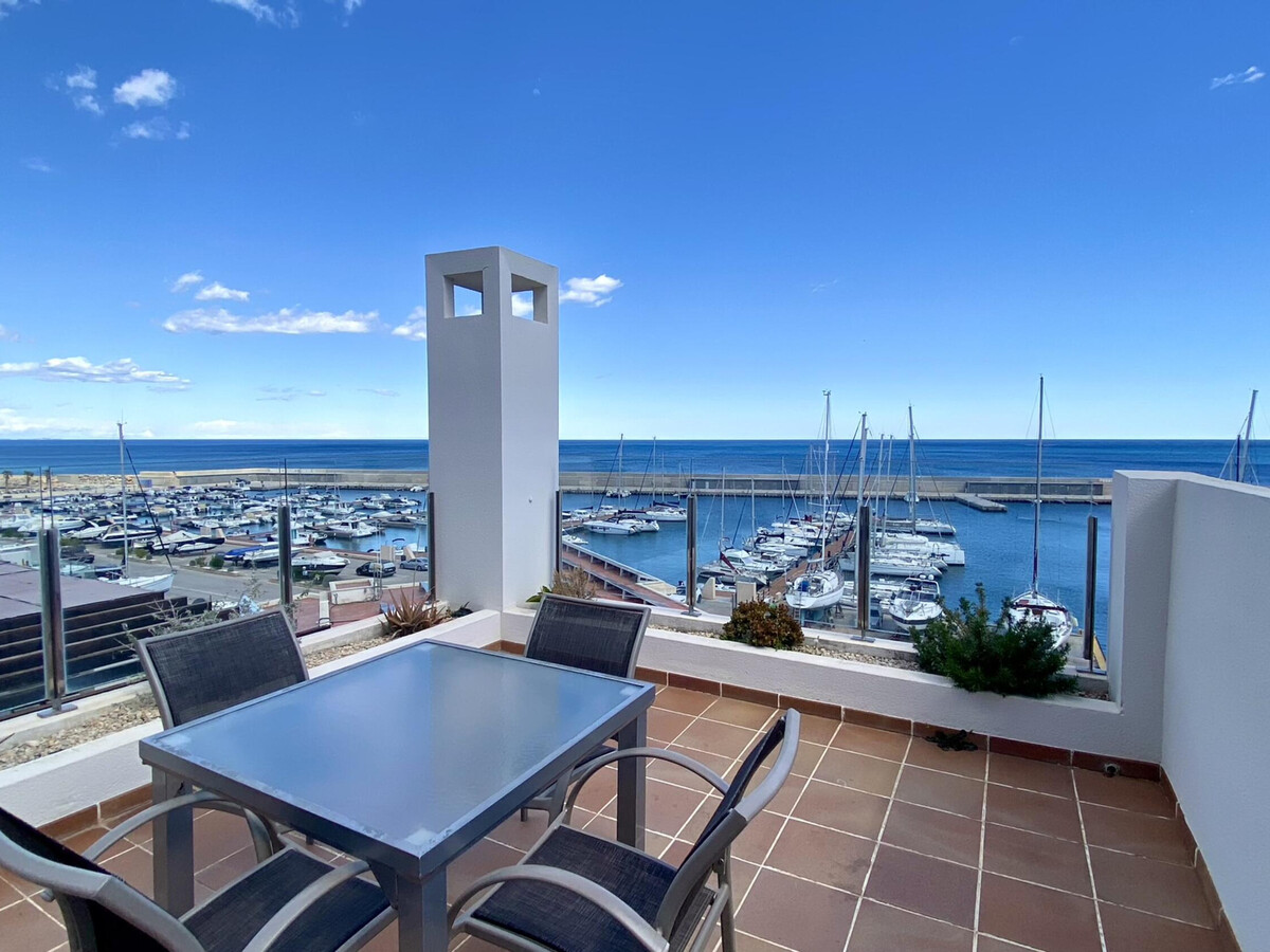 Appartement front de mer à L'Ametlla de Mar, accès plage - Photo 1