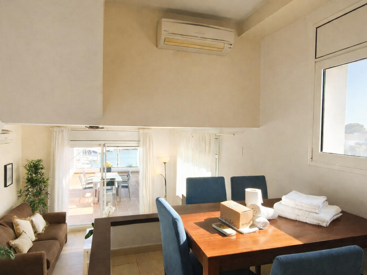 Appartement front de mer à L'Ametlla de Mar, accès plage - Photo 8