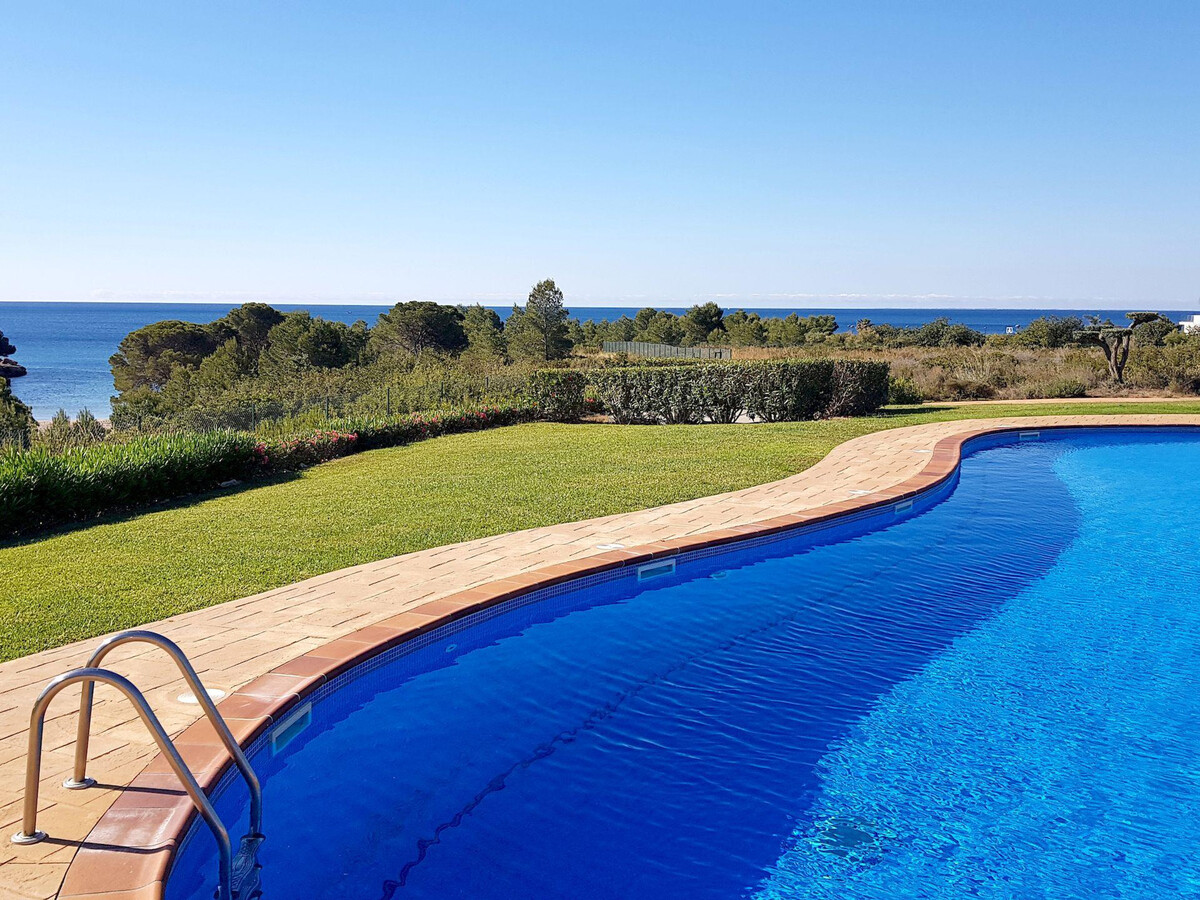 Appartement RDC 1ère ligne, jardin et piscine à L'Ametlla de Mar - Photo 2
