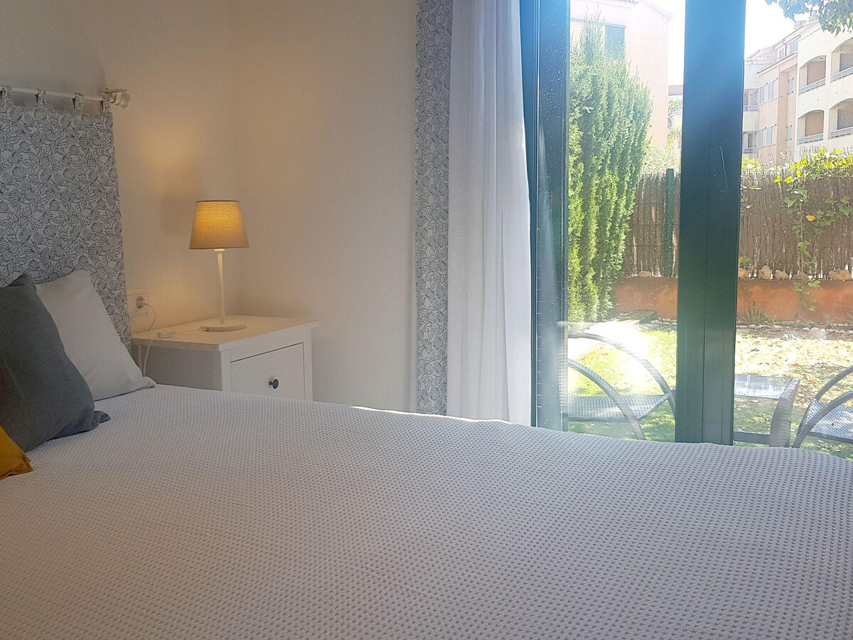Appartement RDC 1ère ligne, jardin et piscine à L'Ametlla de Mar - Photo 18