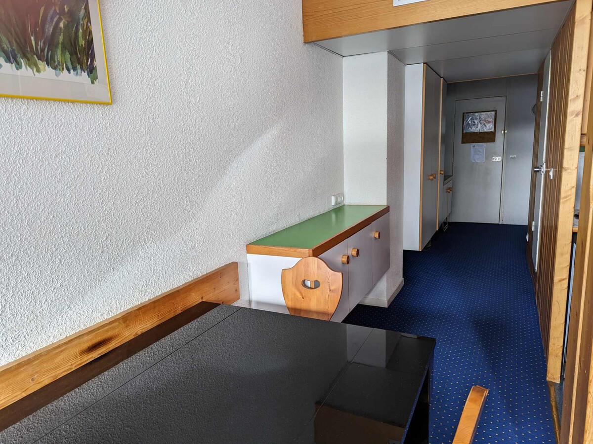 Studio 27m² au 16e étage avec balcon face aux pistes - Photo 3